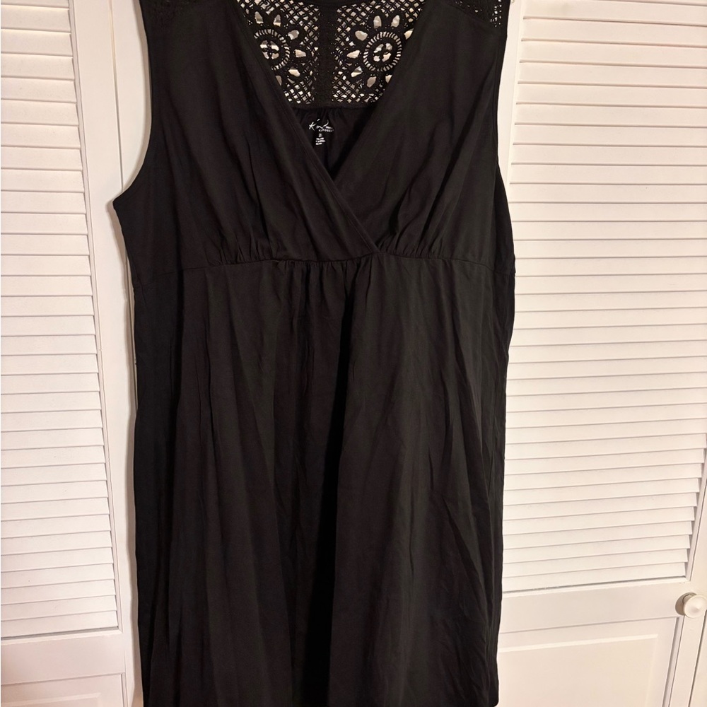Black Crocheted Back Sleeveless Dress